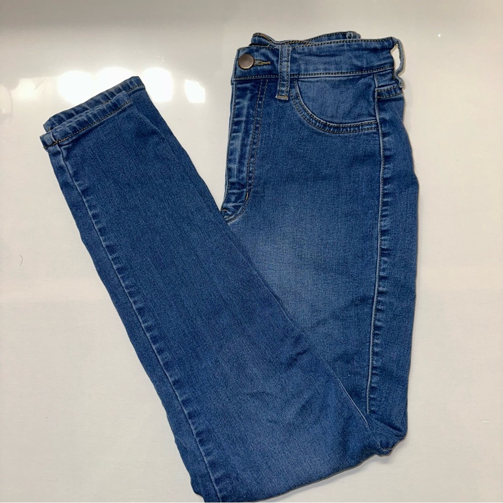 skinny jeans
